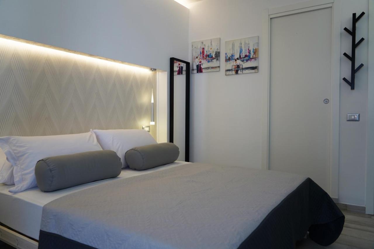 Familiainn Rooms & Apartments Pompei Luaran gambar