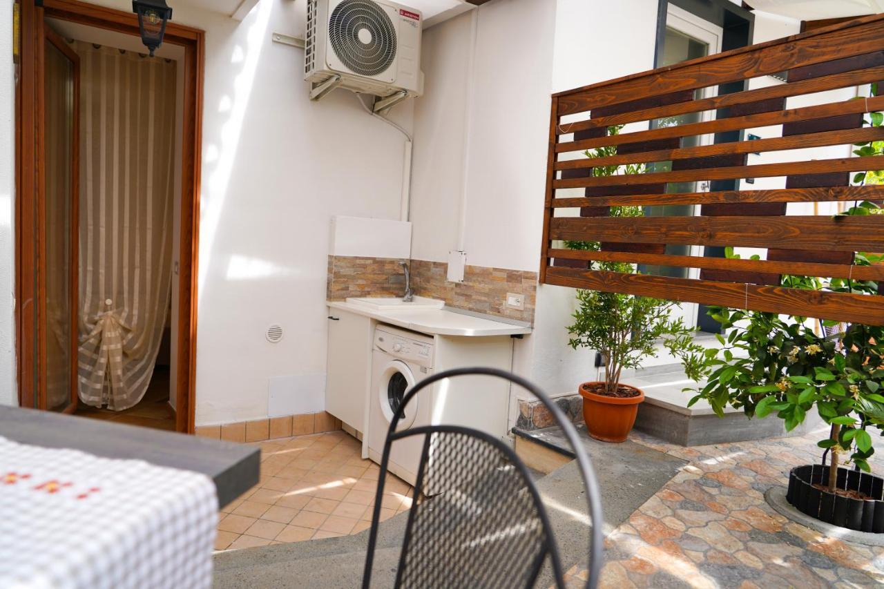 Familiainn Rooms & Apartments Pompei Luaran gambar